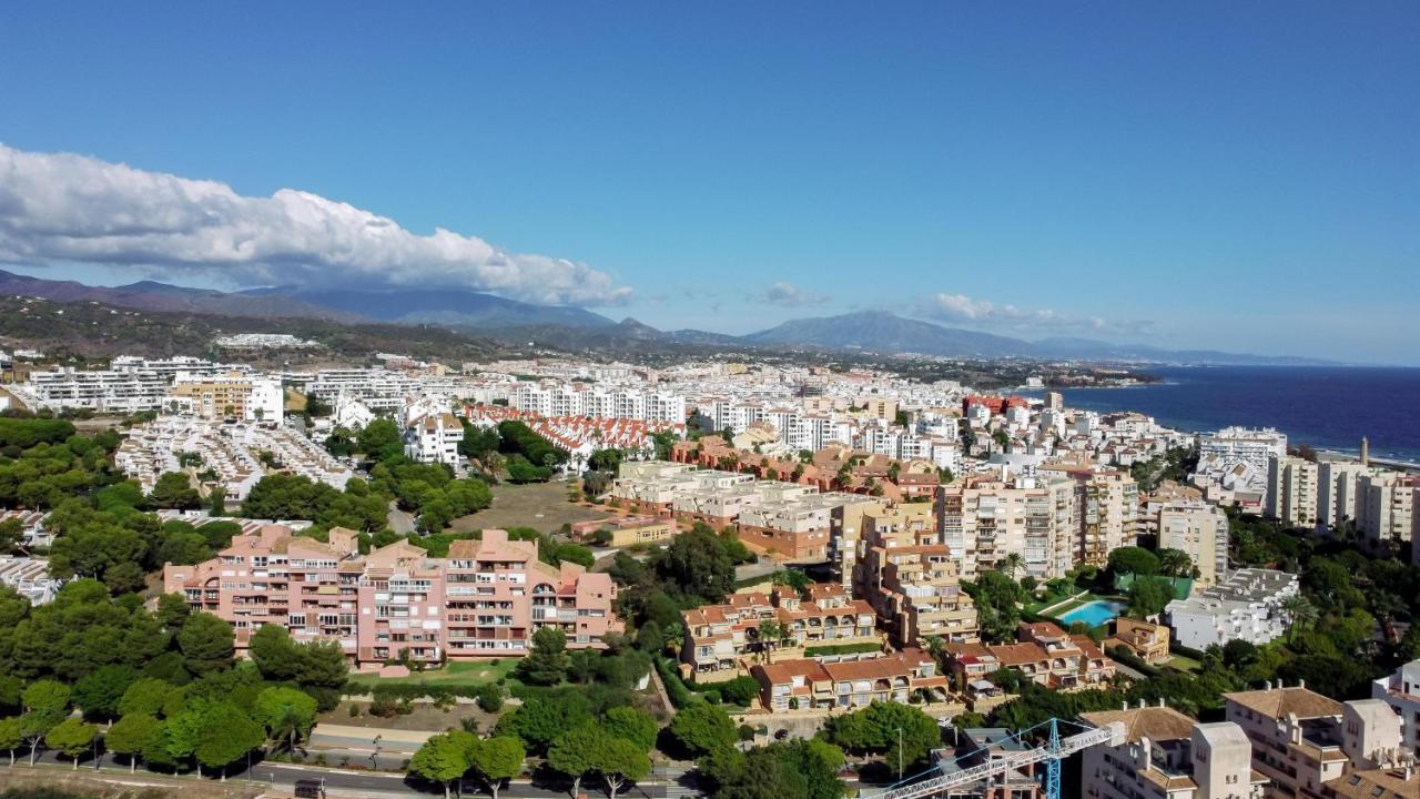 Cp - Modern Beachside Apartment In Estepona Ngoại thất bức ảnh