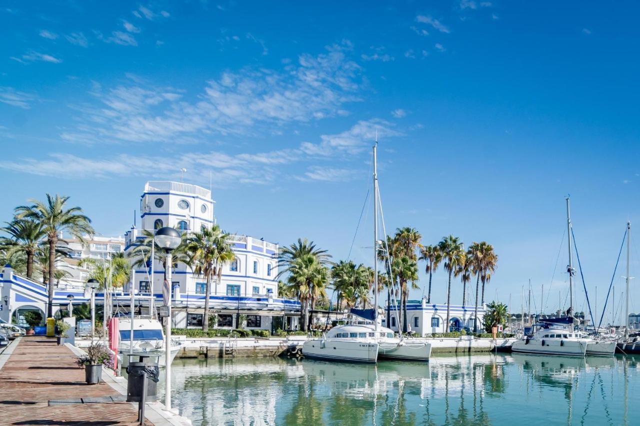 Cp - Modern Beachside Apartment In Estepona Ngoại thất bức ảnh