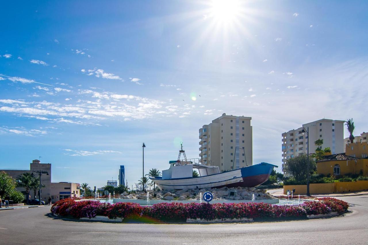Cp - Modern Beachside Apartment In Estepona Ngoại thất bức ảnh